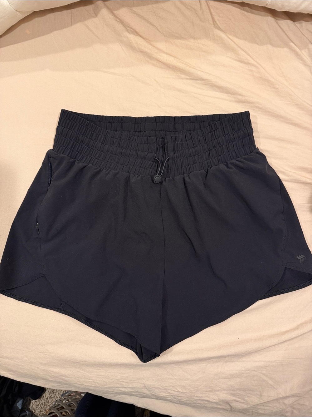 All in Motion Women’s black Athletic Shorts with Smocked Waistband size M